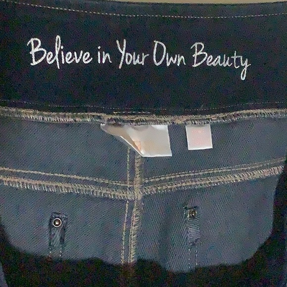 Belle by Kim Gravel Flexibelle Straight Leg Jeans 18W Petite - Picture 2 of 5